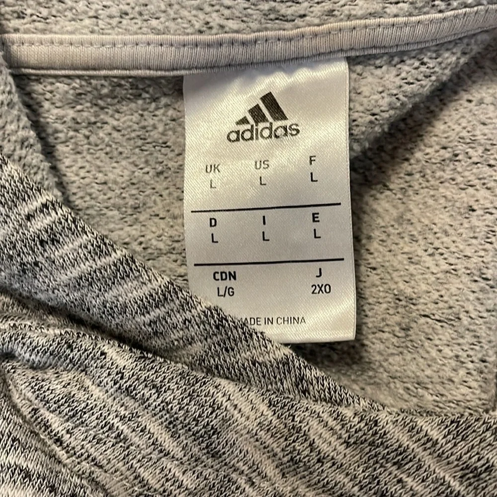 🌺ADIDAS CROSSOVER PULLON HOODIE